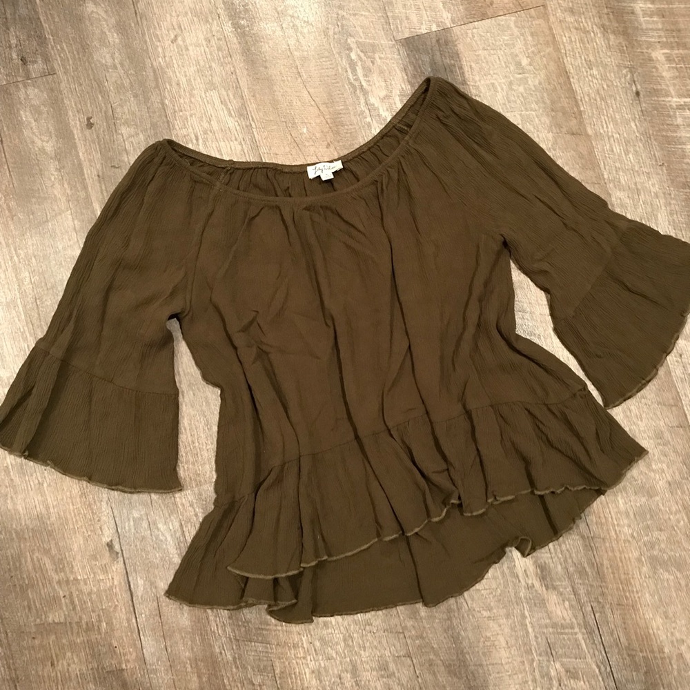 GREEN OFF THE SHOULDER TOP